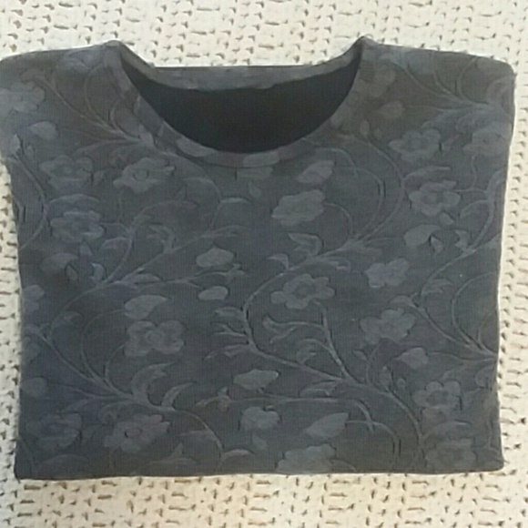Jacquard Pattern Knit Top Size Medium - Picture 3 of 7